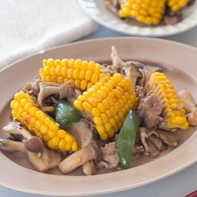 豚肉とキノコのガリバタ炒め