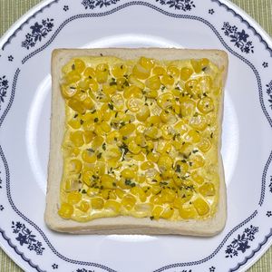 キャピタンの作ってみた!投稿(カレーコーントースト)