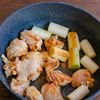 うどんスープで簡単！焼き鳥丼の工程2