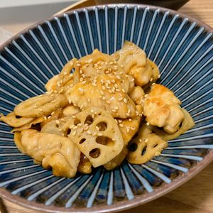 Natsukoの作ってみた!投稿(【鶏むね肉とれんこんの甘酢炒め】節約×コスパ◎)