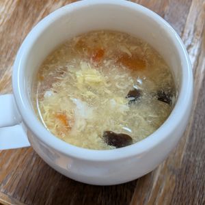 れいかの作ってみた!投稿(トマトとしめじと豆腐のふわたまスープ)