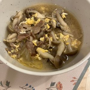 ゆうあの作ってみた!投稿(【牛肉とねぎの具沢山スープ】何度も作りたい美味しさ…！！)