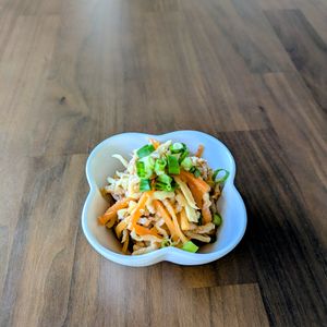 るるる♪の作ってみた!投稿(腸にやさしい 切り干し大根とにんじんとツナのごまサラダ)