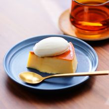 ホールで贅沢!跳ねないカラメルのはちみつプリン♪全卵使い切り