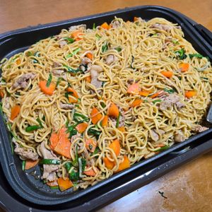 とよやんの作ってみた!投稿(『中華風焼きそば』５分でお店の味♡家族のおかわりの声♪)