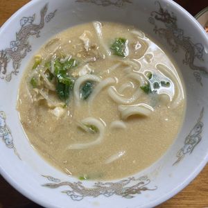 青リンゴの作ってみた!投稿(【シャキシャキレタスの卵とじうどん】とろとろ餡で温まる♪)