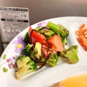 ケの作ってみた!投稿(【トマトとブロッコリーの塩こんおかか和え】もりもり食べれる♪)