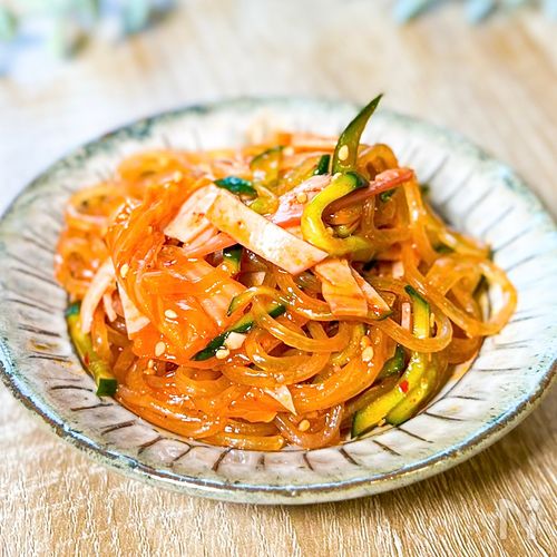 箸が止まらなくなる…！【冷麺風キムチ春雨サラダ】