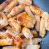 【鶏むね肉と冷凍豆腐の甘辛ごま味噌餅チキン】節約/かさましの工程7