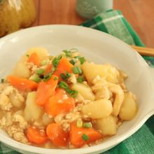 だしが無くても美味しい！じゃが芋とひき肉のさっと煮