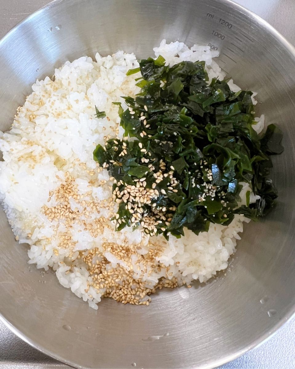 給食の味！大人気のわかめご飯 | レシピサイトNadia