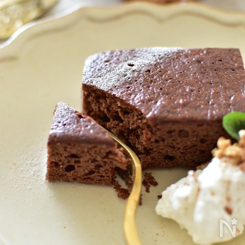 ホットケーキミックスで［旨塩ブラウニー］混ぜるだけ濃厚&本格