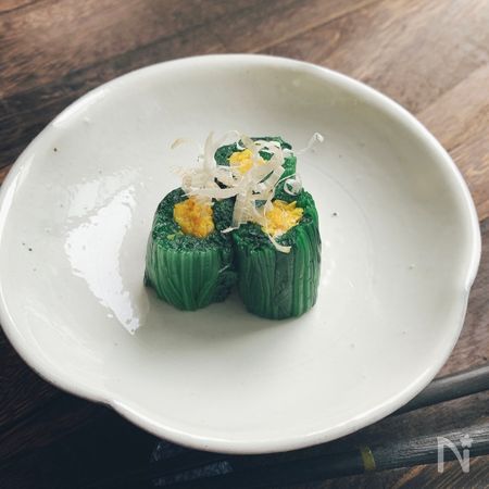 秋のおもてなし 菊花どほうれん草のお浸し By こいけかおる レシピサイト Nadia ナディア プロの料理家のおいしいレシピ 秋のおもてなし 菊花どほうれん草のお浸し By こいけかおる レシピサイト Nadia ナディア プロの料理家のおいしいレシピ