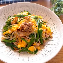 お野菜たっぷり♡豚ニラもやしとふわふわ卵のコチュマヨソテー