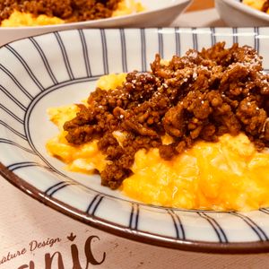 ちひろの作ってみた!投稿(【チーたまカレーそぼろご飯】包丁不要♡５分で絶品♬ランチにも)