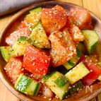5分で完成！【トマトときゅうりの中華胡麻サラダ】