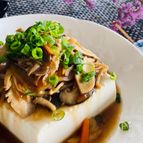 たっぷりキノコの温か豆腐