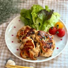 ごろっと厚切り♡鶏むね肉の和風ハンバーグ【作りおき・お弁当】