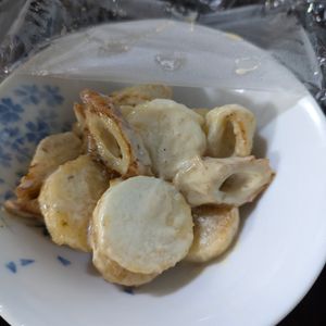 ふぃーみの作ってみた!投稿(ちくわと長いものオイマヨ和え)