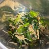 レンジで5分！【小松菜とえのきの旨だしおかか和え】腸活にも◎の工程2