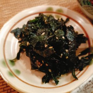 Yuukoの作ってみた!投稿(5分で簡単☆わかめと海苔の韓国風ナムル)