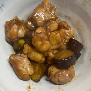 BuZZの作ってみた!投稿(ぽん酢で簡単！鶏肉と茄子の生姜甘酢炒め)