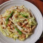 白菜と豚そぼろのピリ辛炒め