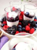 ゆず香るレアチーズ・ブルーベリーソースで♡