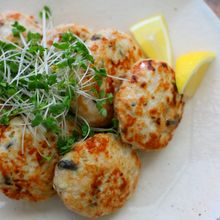 混ぜて焼く 塩昆布とチーズの鶏つくね