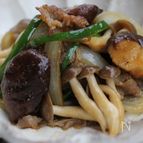 キノコと牛肉のオイスター炒め