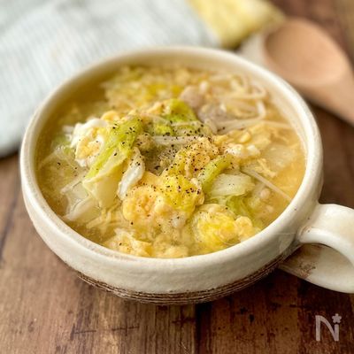 豚バラと白菜とえのきの卵スープ