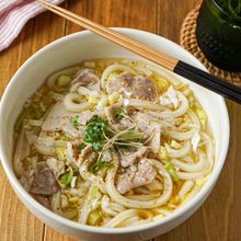【レンジで一発！激うま♡︎ねぎ塩豚うどん】ランチ/夜食/簡単