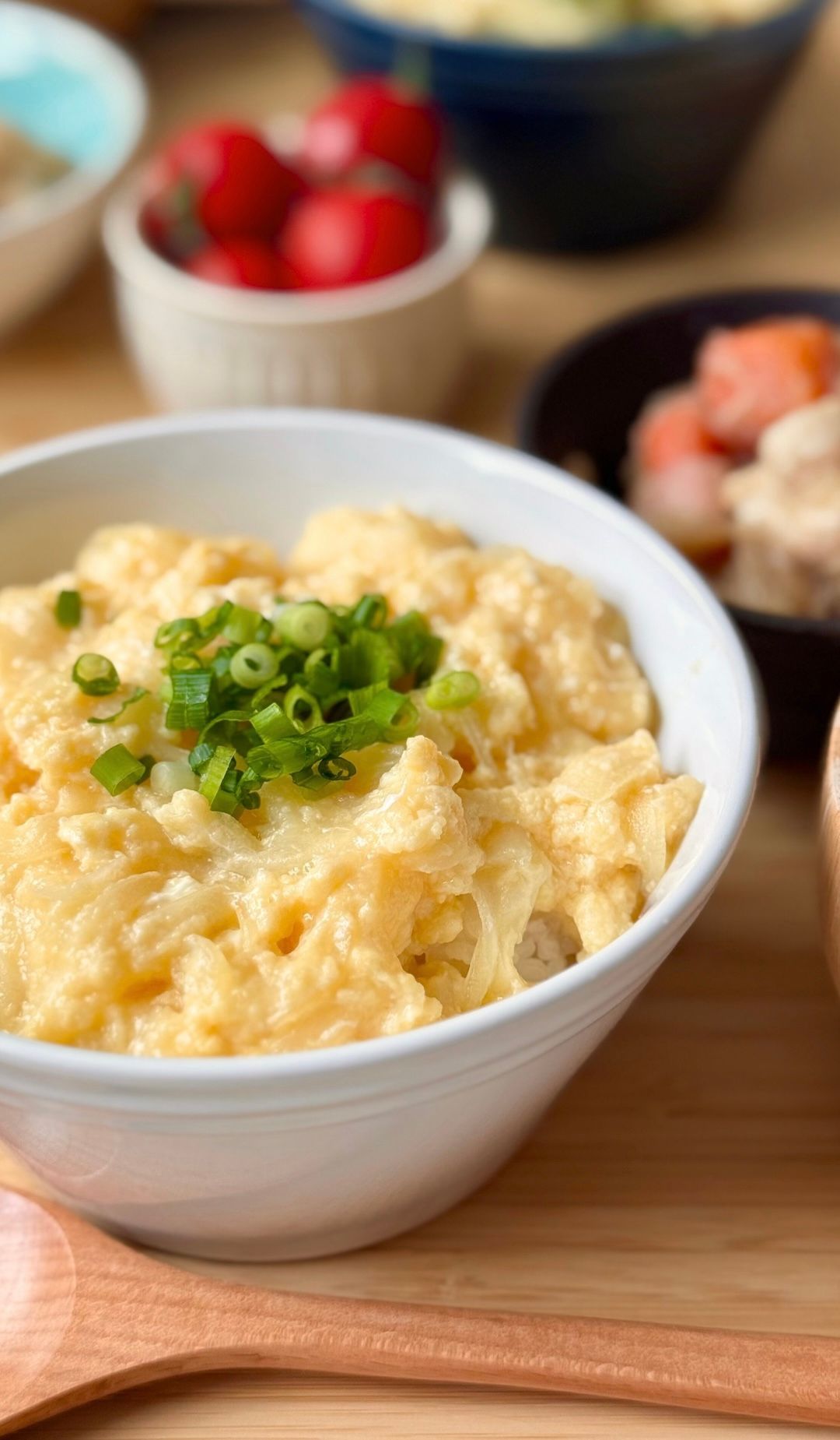 10分で完成！【ふわ出汁玉子丼】 | レシピサイトNadia