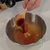 夏にピッタリ! 調理時間1分で作れる【冷製トマトぶっかけ】の下準備