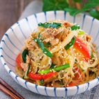 レンジでラクラク♪『豚こまとたっぷり野菜の味噌チャプチェ』