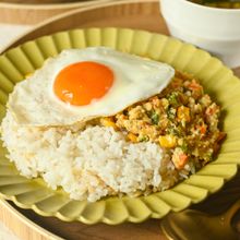 ある食材でかさ増し!【和風ガパオライス】