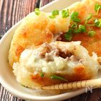 中からトロ〜リ♪もっちりじゃがチーズそぼろいももち