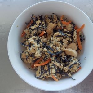 はるにゃんこの作ってみた!投稿(作り置きにも♪ひじきたっぷりヘルシー炒り豆腐)