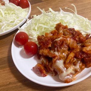 ゆかりの作ってみた!投稿(包丁まな板使わずに✨やみつきヤンニョム豚こま🐷)