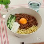 甘辛がくせになる！ジャージャー麺風まぜそば
