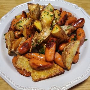 ナムディの作ってみた!投稿(フライパン10分！【ソーセージ×じゃがいもガリバタ醤油炒め】)