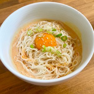 ゆかりの作ってみた!投稿(TKGならぬTKS？卵かけそうめん)