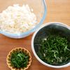 【塩昆布とれんこんの大葉つくね】米粉でふわっもち！の下準備