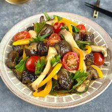 【なすと彩り野菜のさっぱり焼き浸し】じんわり味しみ♪