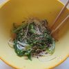 簡単副菜【ピーマンもやしの塩昆布和え】旨味たっぷりお弁当にもの工程2