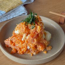 レンチンでほっこり甘い【にんたまサラダ】