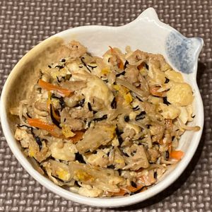 すみれの作ってみた!投稿(作り置きにも♪ひじきたっぷりヘルシー炒り豆腐)