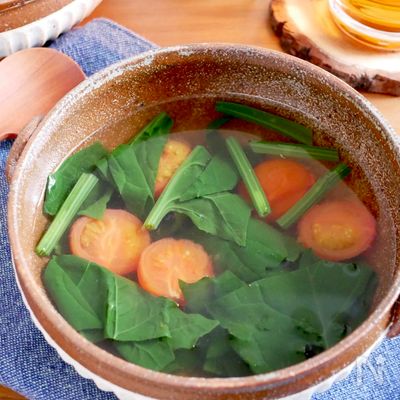 ほうれん草とミニトマトの中華スープ【鉄分たっぷり】