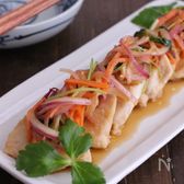 フライパンひとつで手軽に♪揚げない鶏むねのポン酢南蛮漬け