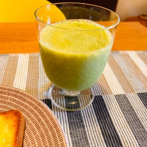 puricoの作ってみた!投稿(野菜嫌いっ子に。小松菜とバナナのスムージー)